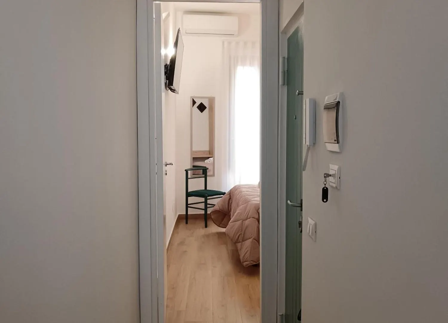 פלרמו Calderai 52 Apartments